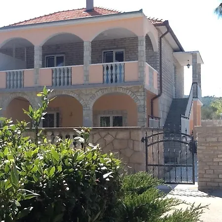 דירה Pico Mrljane